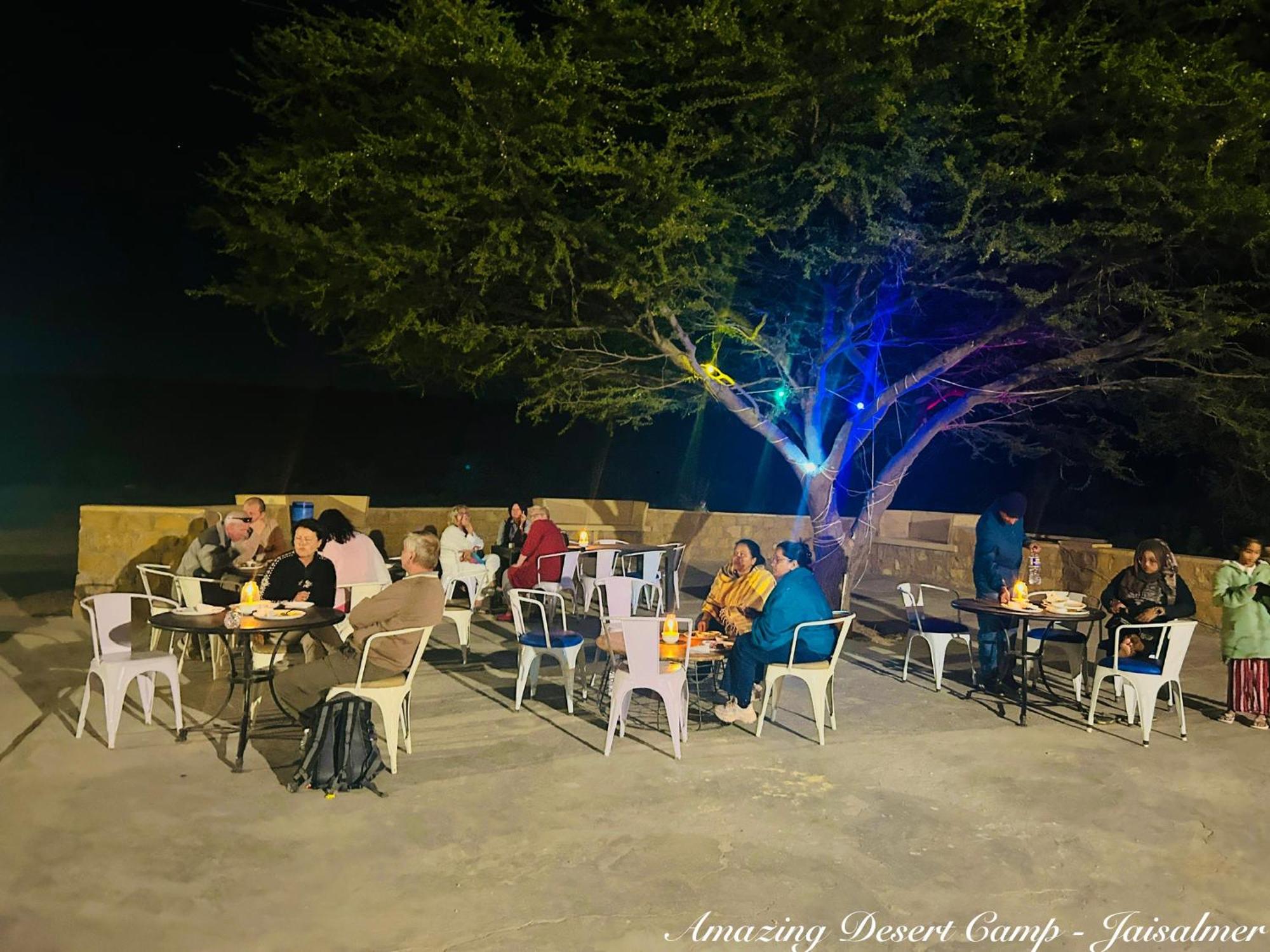 Отель Amazing Desert Camp Джайсалмер Экстерьер фото